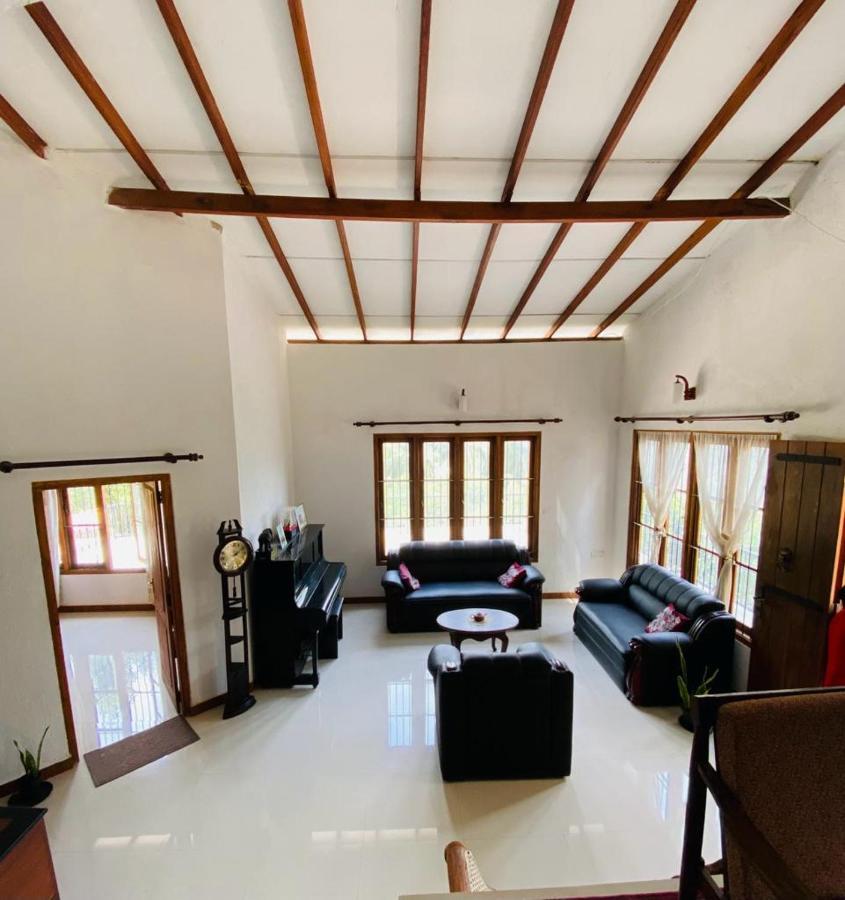 Pearl'S Homestay Matale Exterior photo