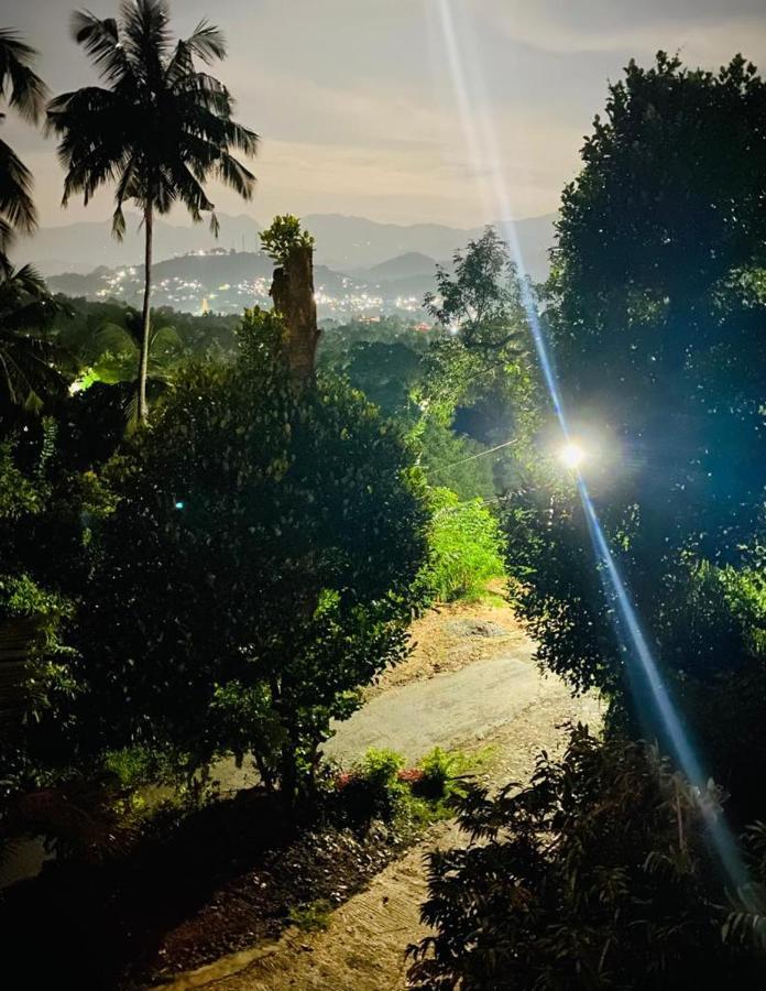 Pearl'S Homestay Matale Exterior photo
